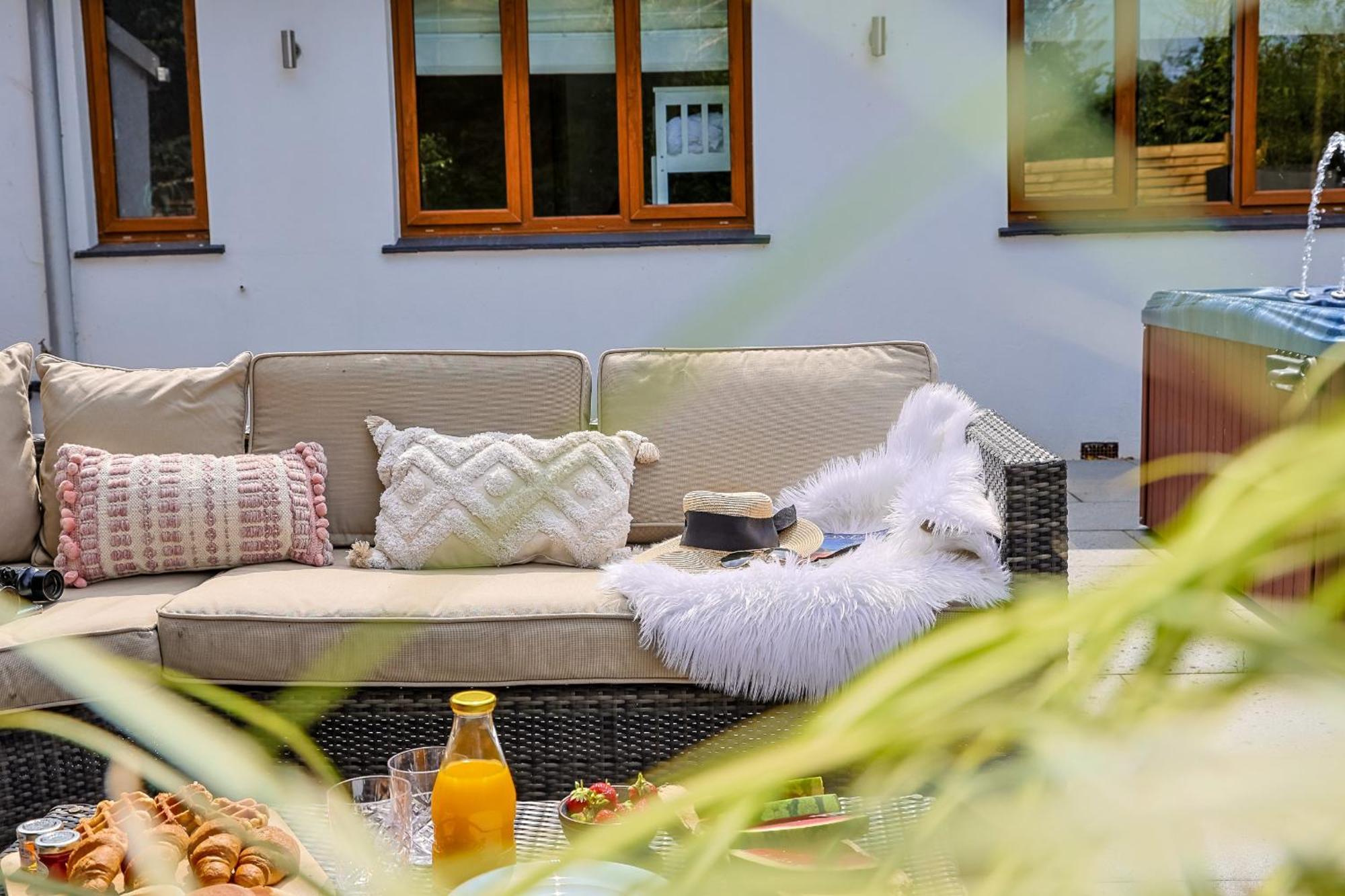 Bramblewood - Cosy Chic, Hot Tub, Close To Beach Stokeinteignhead Eksteriør bilde